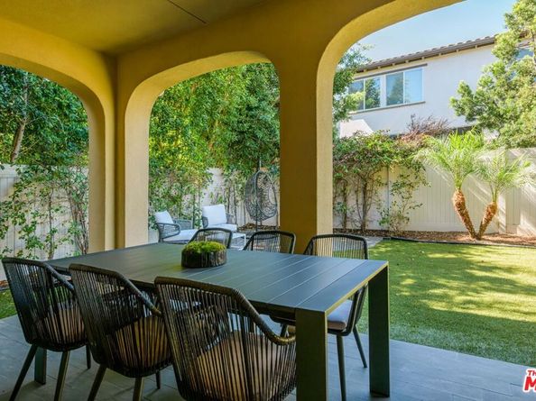 1915 Covington Lane, Los Angeles CA 90034