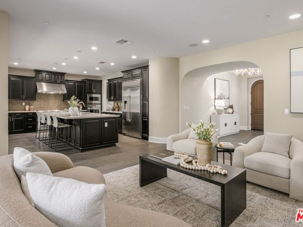 1915 Covington Lane, Los Angeles CA 90034