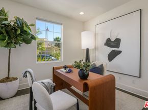 1915 Covington Lane, Los Angeles CA 90034