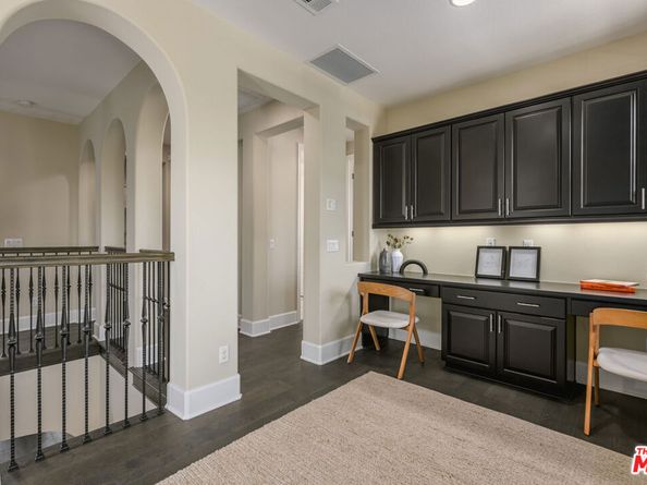 1915 Covington Lane, Los Angeles CA 90034