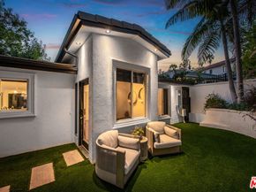 3261 N Knoll Drive, Los Angeles CA 90068
