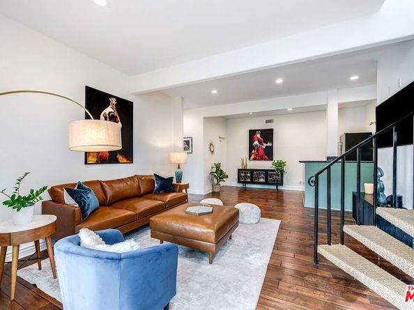 3261 N Knoll Drive, Los Angeles CA 90068