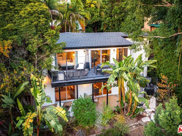3261 N Knoll Drive, Los Angeles CA 90068