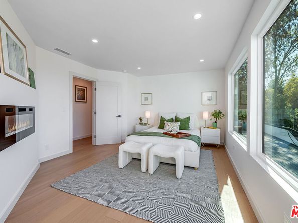 3345 Wonder View Drive, Los Angeles CA 90068