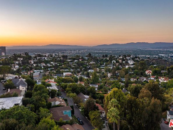 3345 Wonder View Drive, Los Angeles CA 90068