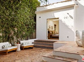 538 Westminster Avenue, Venice CA 90291