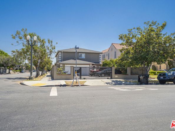 800 S BRONSON Avenue, Los Angeles CA 90005
