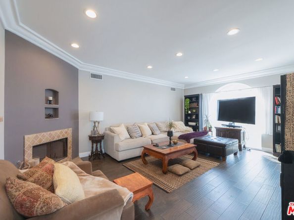 1659 W 83rd Street, Los Angeles CA 90047