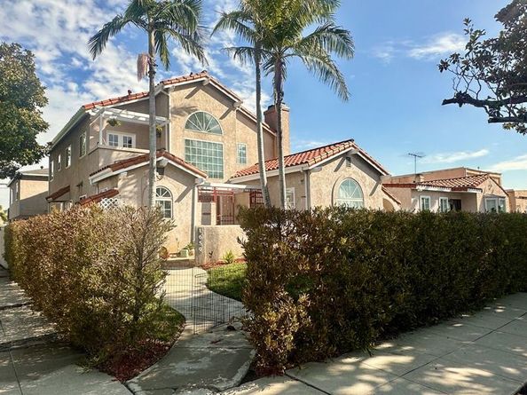 1659 W 83rd Street, Los Angeles CA 90047