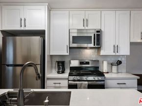 421 S La Fayette Park Place 702, Los Angeles CA 90057