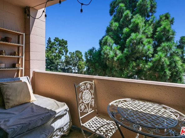 421 S La Fayette Park Place 702, Los Angeles CA 90057