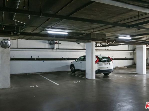 421 S La Fayette Park Place 702, Los Angeles CA 90057