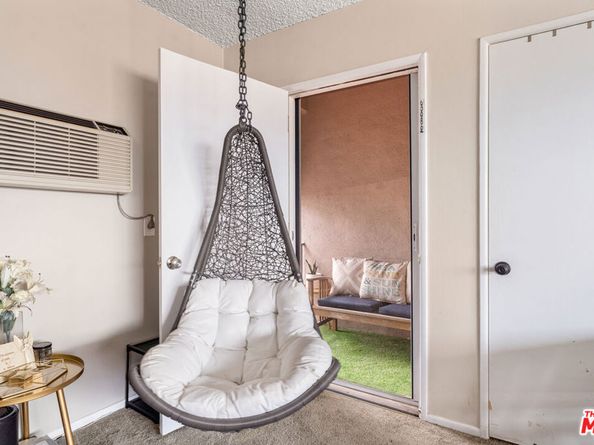 5040 W Slauson Avenue, Los Angeles CA 90056