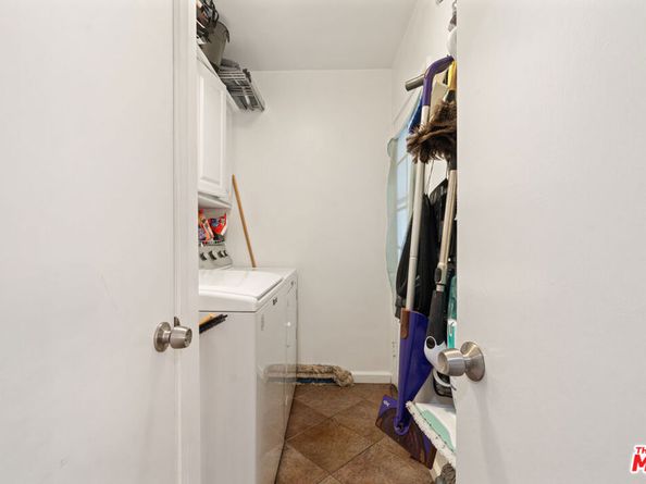 5040 W Slauson Avenue, Los Angeles CA 90056