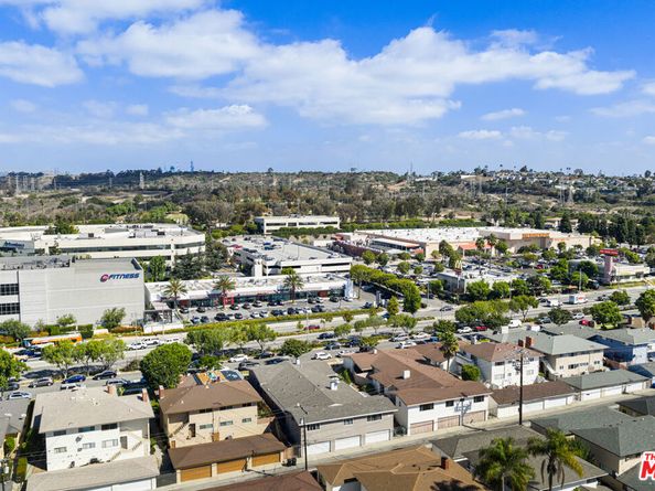 5040 W Slauson Avenue, Los Angeles CA 90056