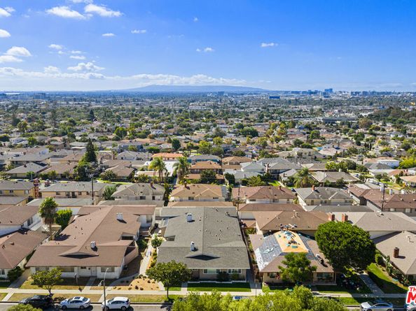 5040 W Slauson Avenue, Los Angeles CA 90056