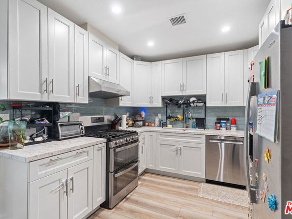 5040 W Slauson Avenue, Los Angeles CA 90056