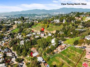 3055 Future Street, Los Angeles CA 90065