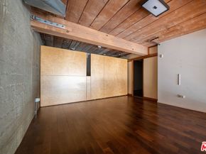 530 S Hewitt Street 147, Los Angeles CA 90013