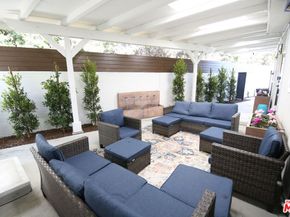 2744 S Bentley Avenue, Los Angeles CA 90064