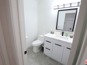 2744 S Bentley Avenue, Los Angeles CA 90064