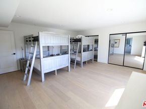 2744 S Bentley Avenue, Los Angeles CA 90064