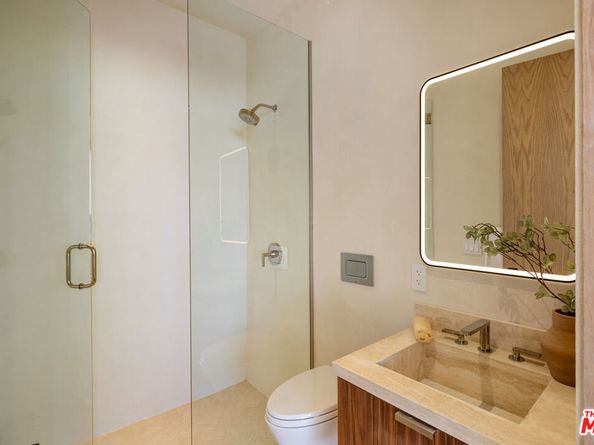 1525 Marlay Drive, Los Angeles CA 90069