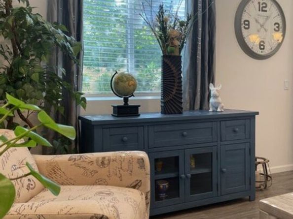 7603 N Honor Way, Van Nuys CA 91405