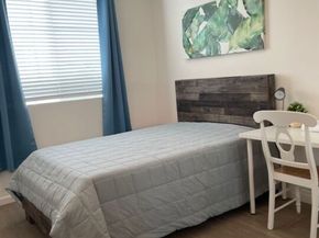 7603 N Honor Way, Van Nuys CA 91405