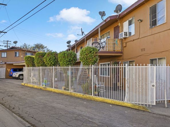 5659 Quinn Street, Bell Gardens CA 90201