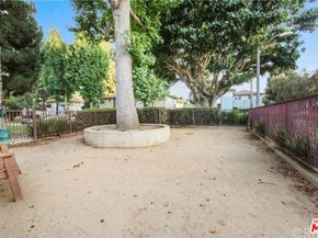 5832 Bowcroft Street 4, Los Angeles CA 90016