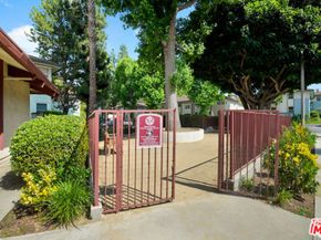 5832 Bowcroft Street 4, Los Angeles CA 90016
