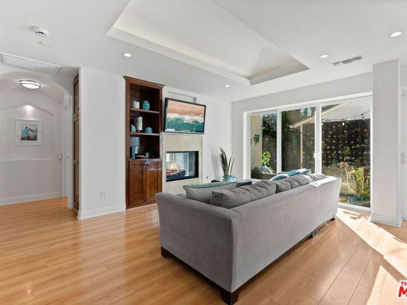 3251 Stewart Avenue, Los Angeles CA 90066