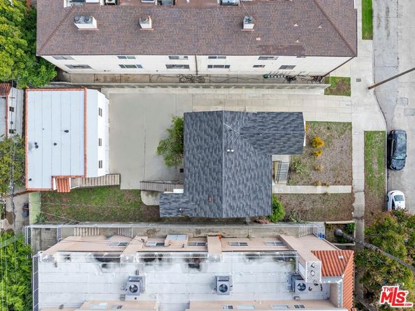 8521 Saturn Street, Los Angeles CA 90035