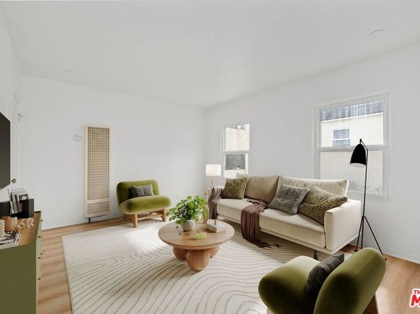 8521 Saturn Street, Los Angeles CA 90035