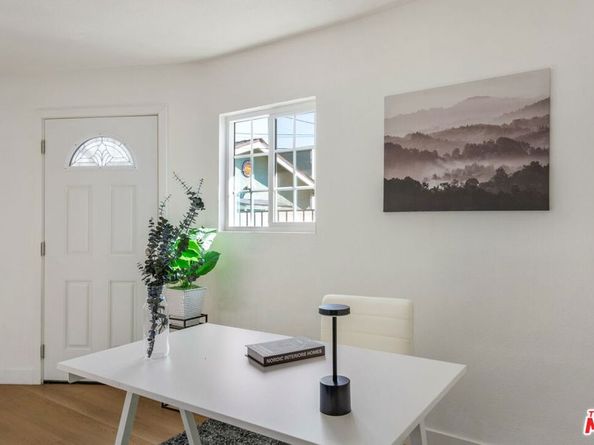 5832 6th Avenue, Los Angeles CA 90043