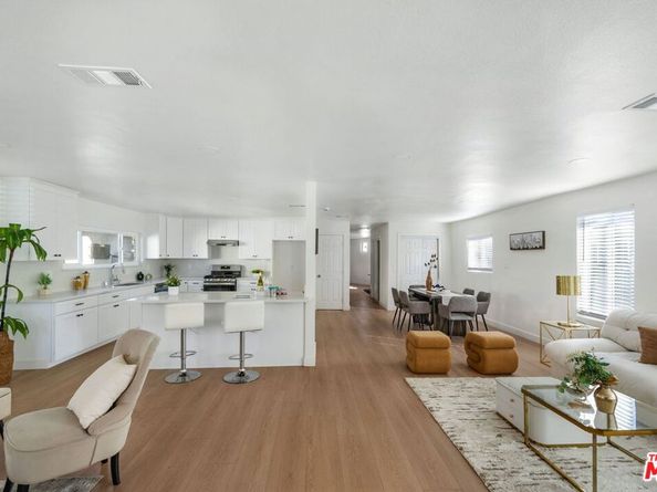 5832 6th Avenue, Los Angeles CA 90043