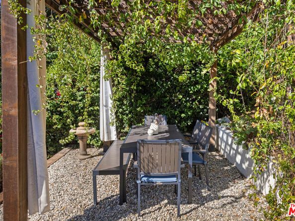 3117 Berkeley Avenue, Los Angeles CA 90026