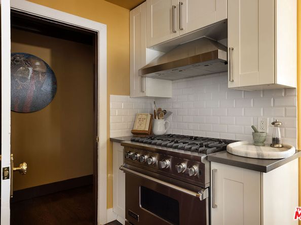 960 N Doheny Drive 306, West Hollywood CA 90069