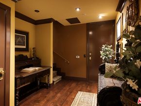 960 N Doheny Drive 306, West Hollywood CA 90069