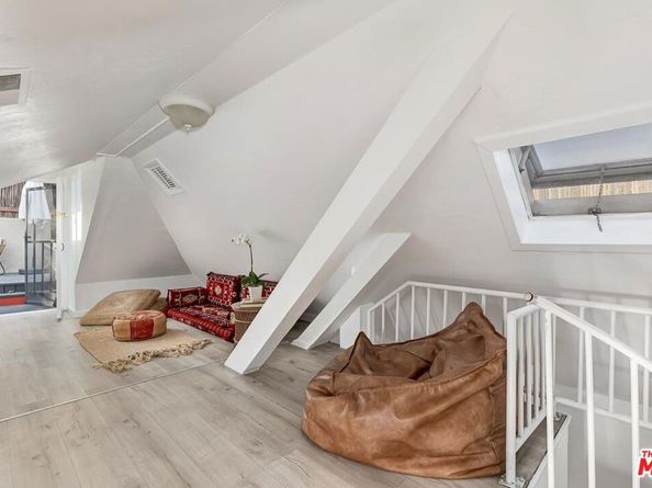 2427 N Gower Street, Los Angeles CA 90068