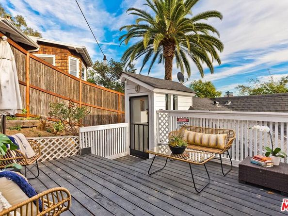 2427 N Gower Street, Los Angeles CA 90068