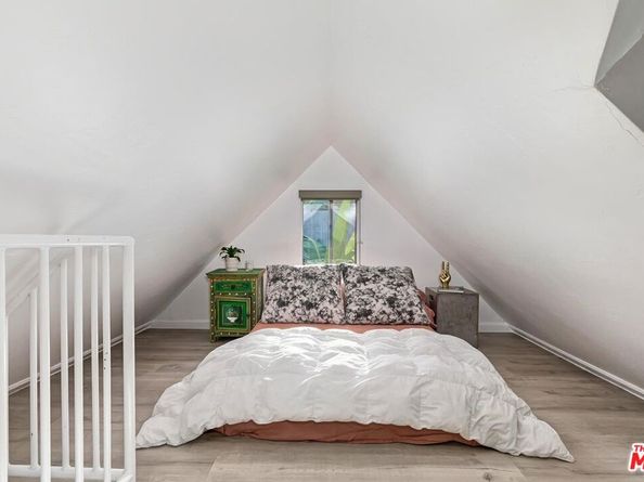 2427 N Gower Street, Los Angeles CA 90068