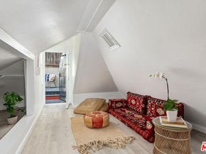 2427 N Gower Street, Los Angeles CA 90068