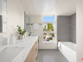 1011 N Ogden Drive 101, West Hollywood CA 90046