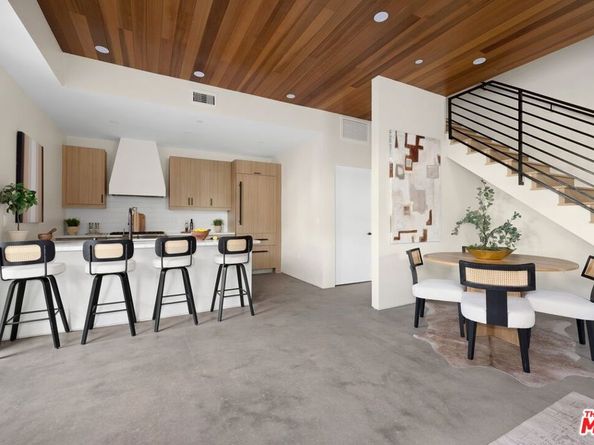 1011 N Ogden Drive 101, West Hollywood CA 90046