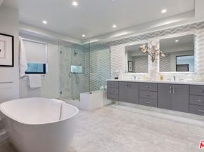 1839 Pandora Avenue PH, Los Angeles CA 90025