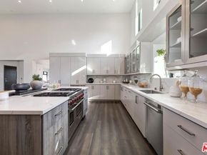 1839 Pandora Avenue PH, Los Angeles CA 90025