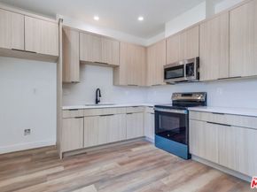 1023 E 28th Street, Los Angeles CA 90011