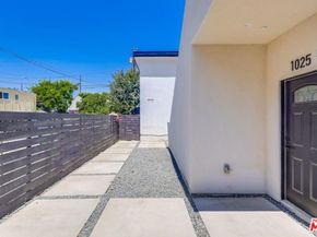 1023 E 28th Street, Los Angeles CA 90011